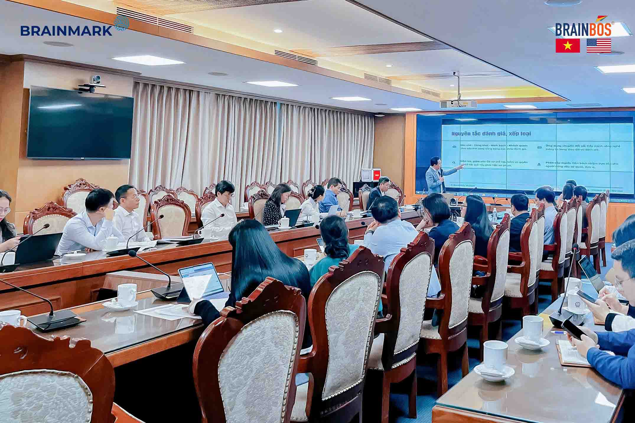 ths-david-tan-nguyen-brainmark-tu-van-danh-gia-cong-chuc