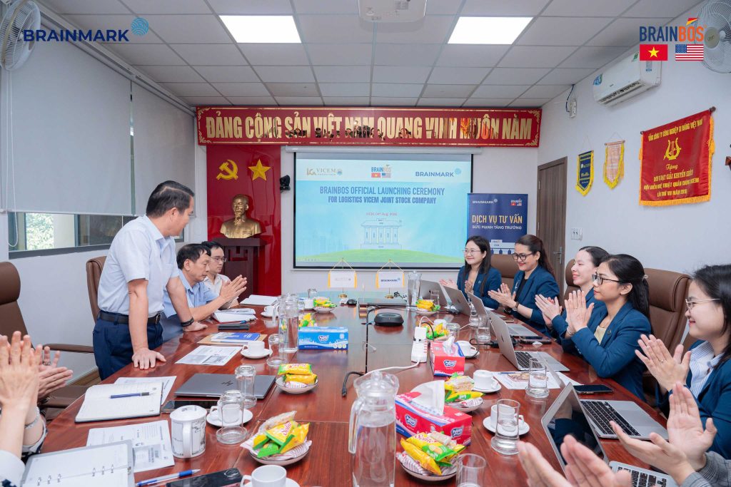 Ban lãnh đạo Vicem Logistics và đội ngũ tư vấn BrainMark họp kick-off dự án BSC-KPI